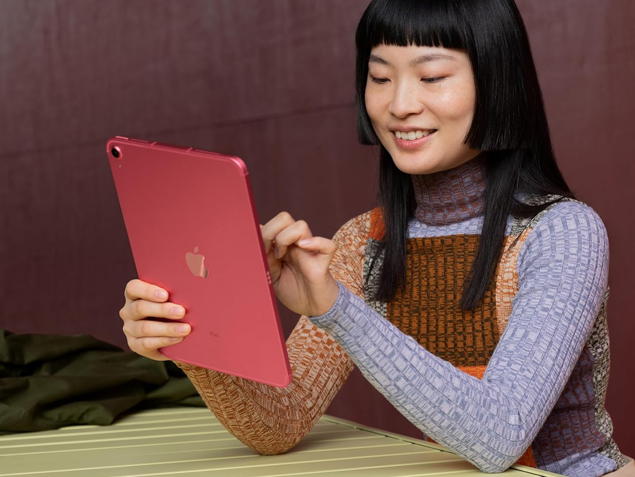 Apple iPad (2022) 10th Gen 256GB Wi-Fi & Cellular Silver (Refurbished)