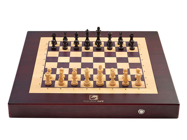 World's smartest chess board is here!