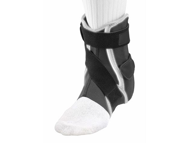 Mueller Hg80 Premium Hard Shell Left Ankle Brace Neoprene-Free, Medium: Men 9 - 11, Women 10 - 12, Black/Gray