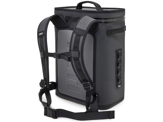 Yeti 18050125000 Hopper BackFlip 24 Soft Cooler - Charcoal