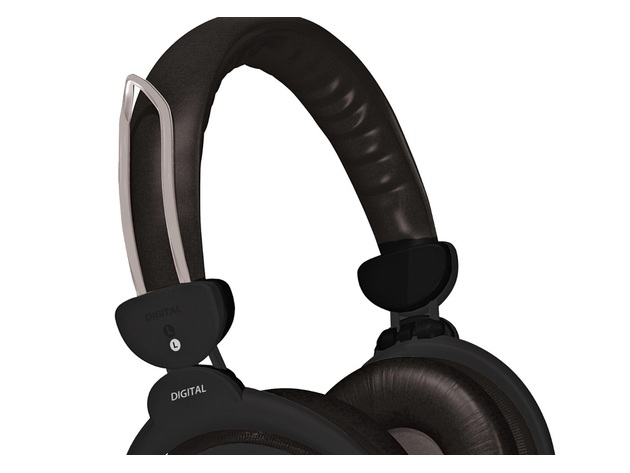Maxell HP-550F Foldable Headphones with Controller - Black