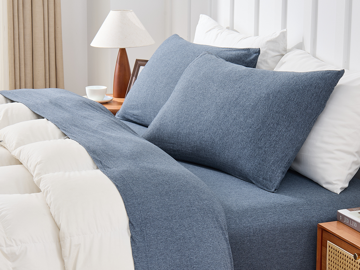 Kathy Ireland 4 Piece Heathered Jersey Knit Cotton Sheet Set (Queen/Denim)