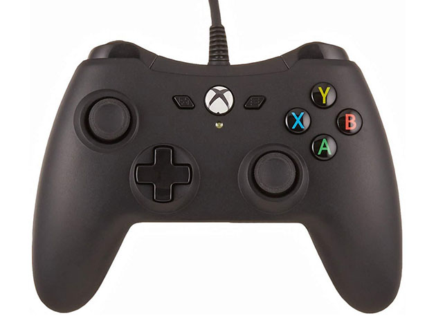 AmazonBasics Xbox One Wired Controller with 9.8' USB Cable