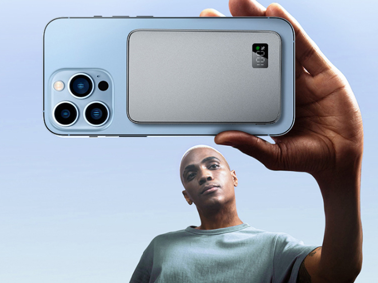 SpeedyMag 5000mAh Ultra Thin 3-in-1 Magnetic Wireless Charger (Silver)