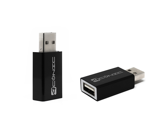 USB Anti-Data Hacker Charging Adapter | StackSocial